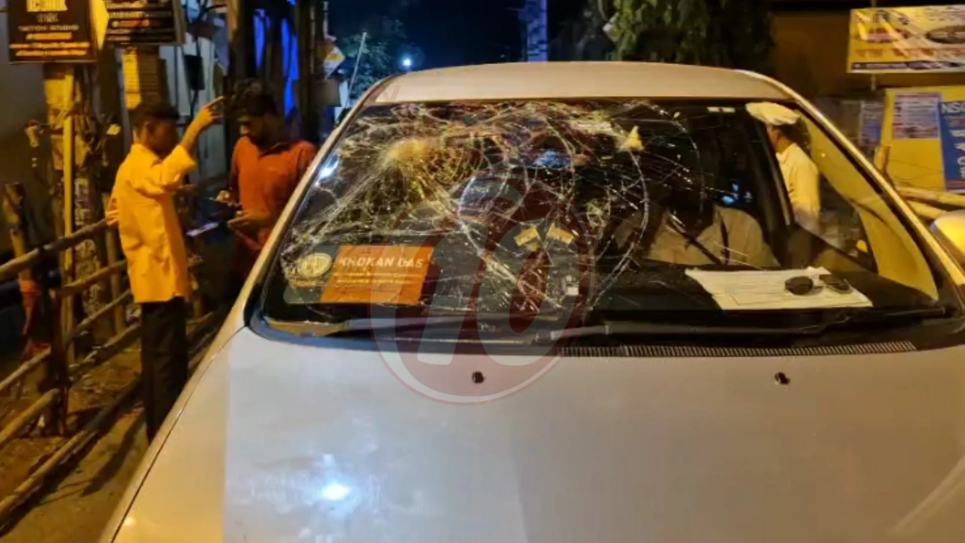 ​বিজেপি প্রার্থীর গাড়িতে হামলা-ভাঙচুর !