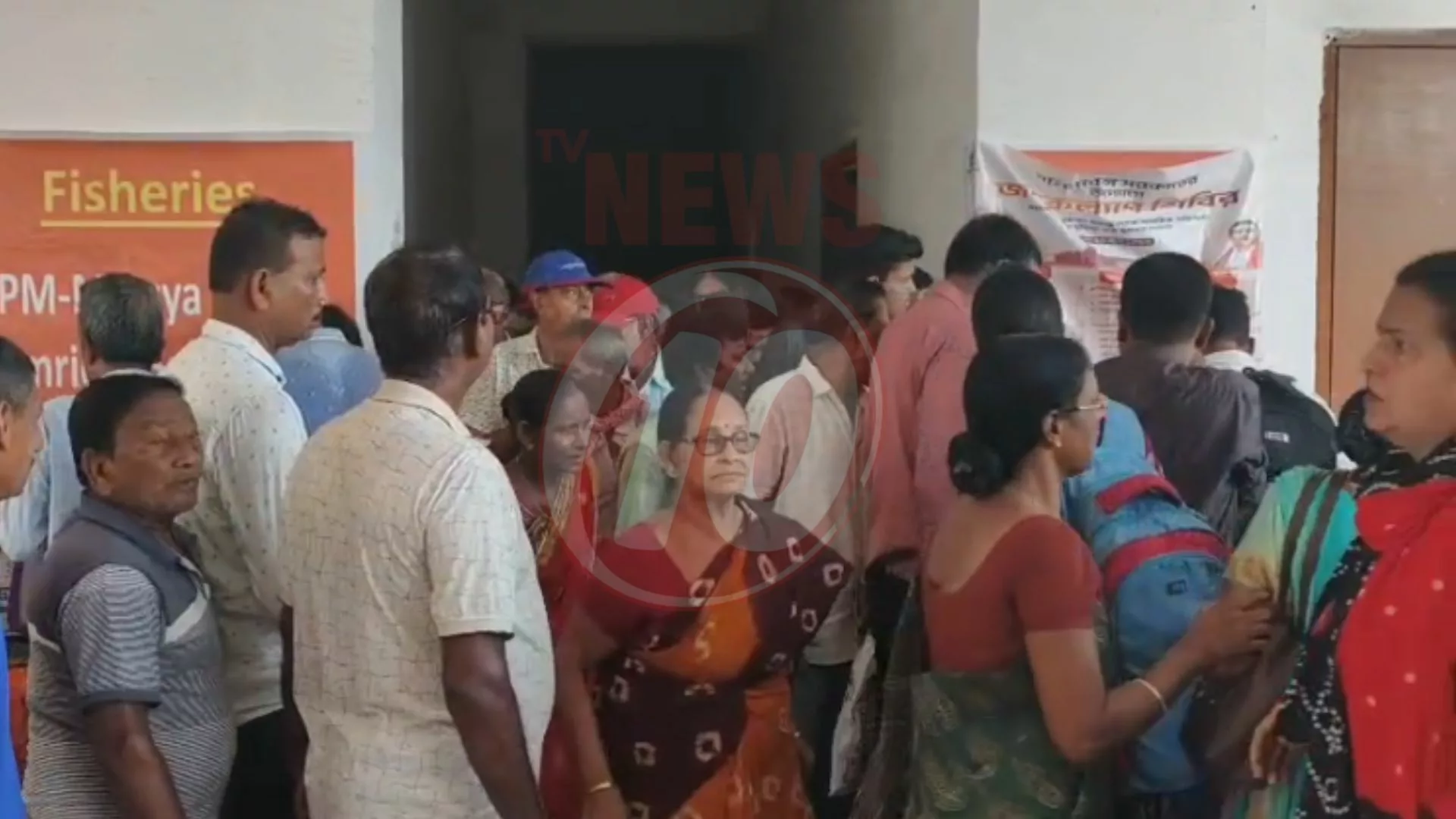 জনকল্যাণ শিবিরে প্রথম দিনেই ভিড় দুর্গাপুরে