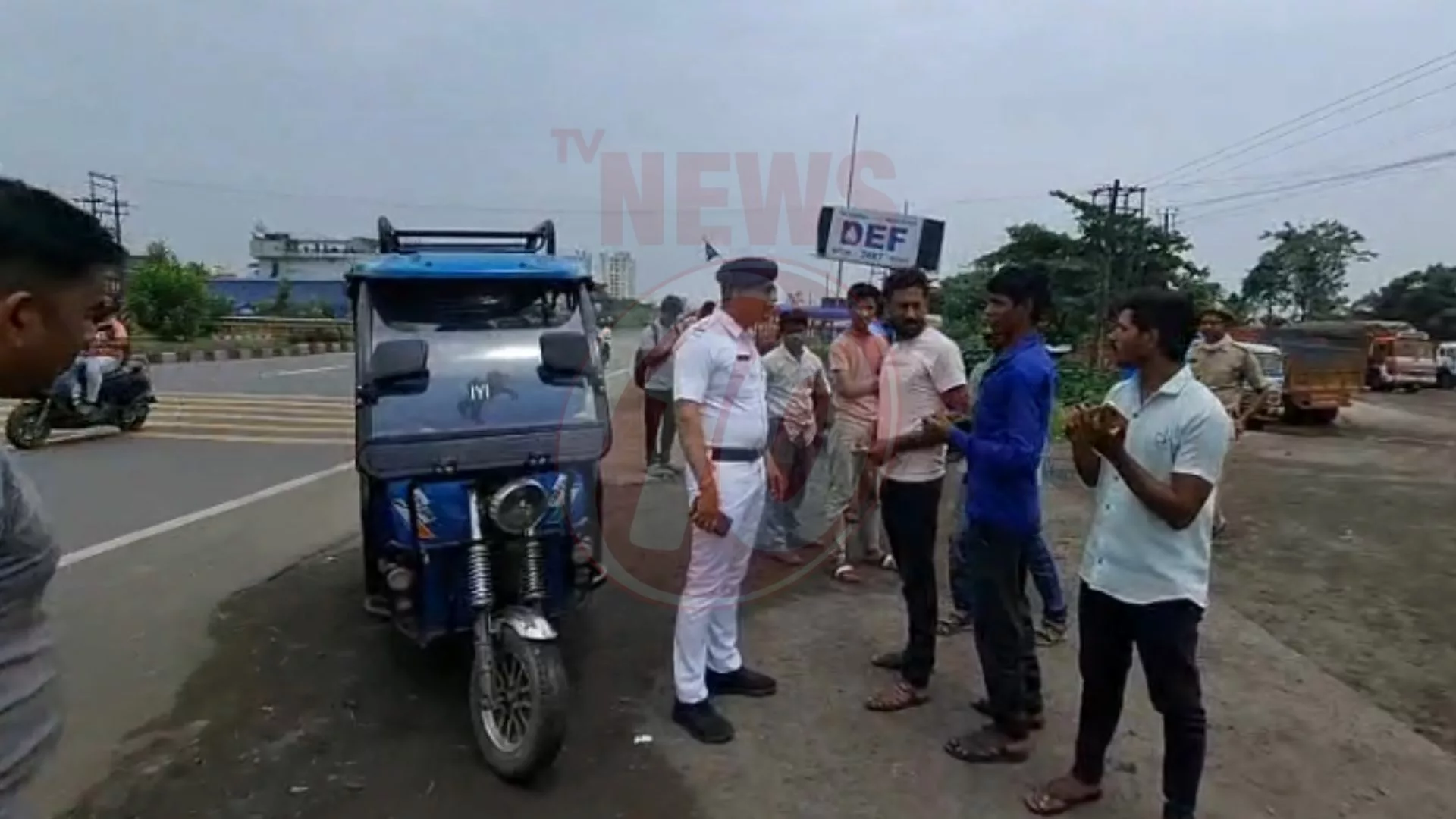 জাতীয় সড়কে টোটো চলাচলে কড়া ট্রাফিক !