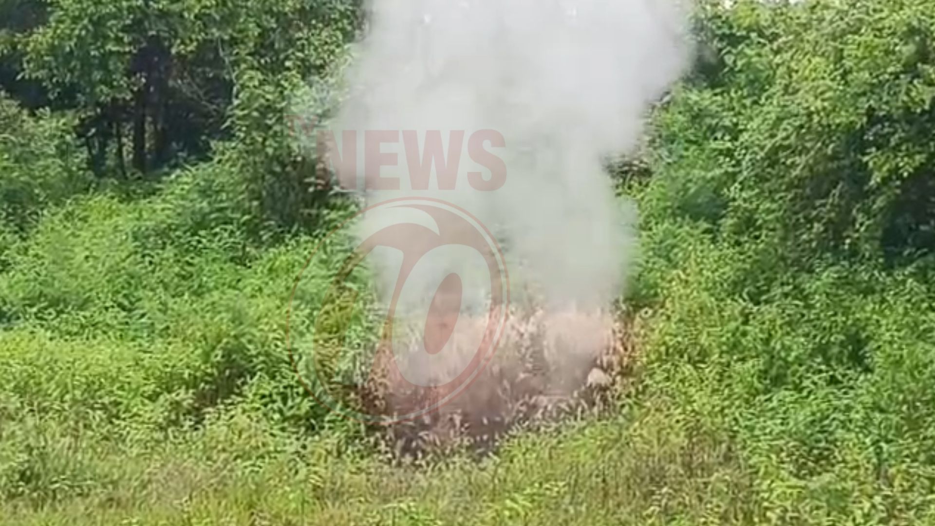 অন্ডালের ধান্ডাডিহি গ্রামে ধসের সঙ্গে আগুন-ধোঁয়া !