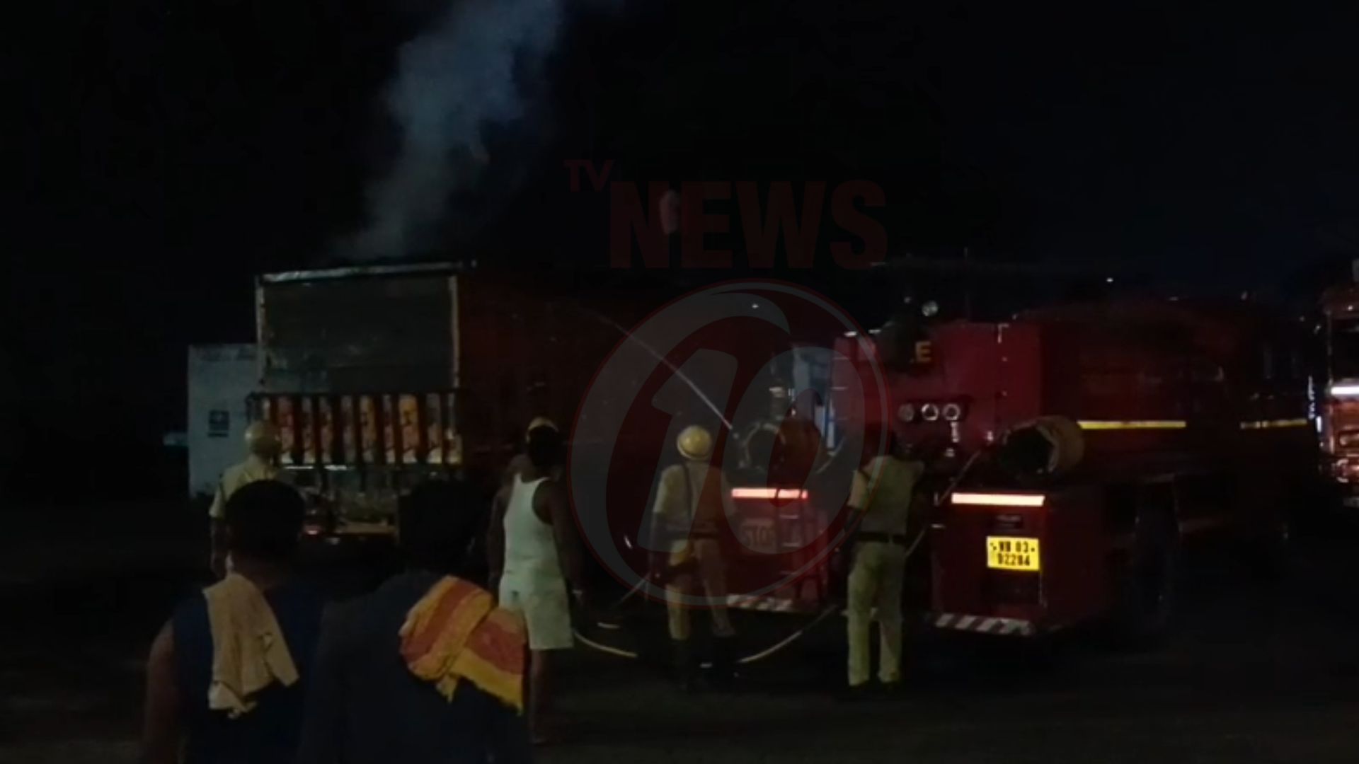 কয়লাবোঝাই ট্রাকে ভয়াবহ আগুন, চাঞ্চল্য কুলটিতে